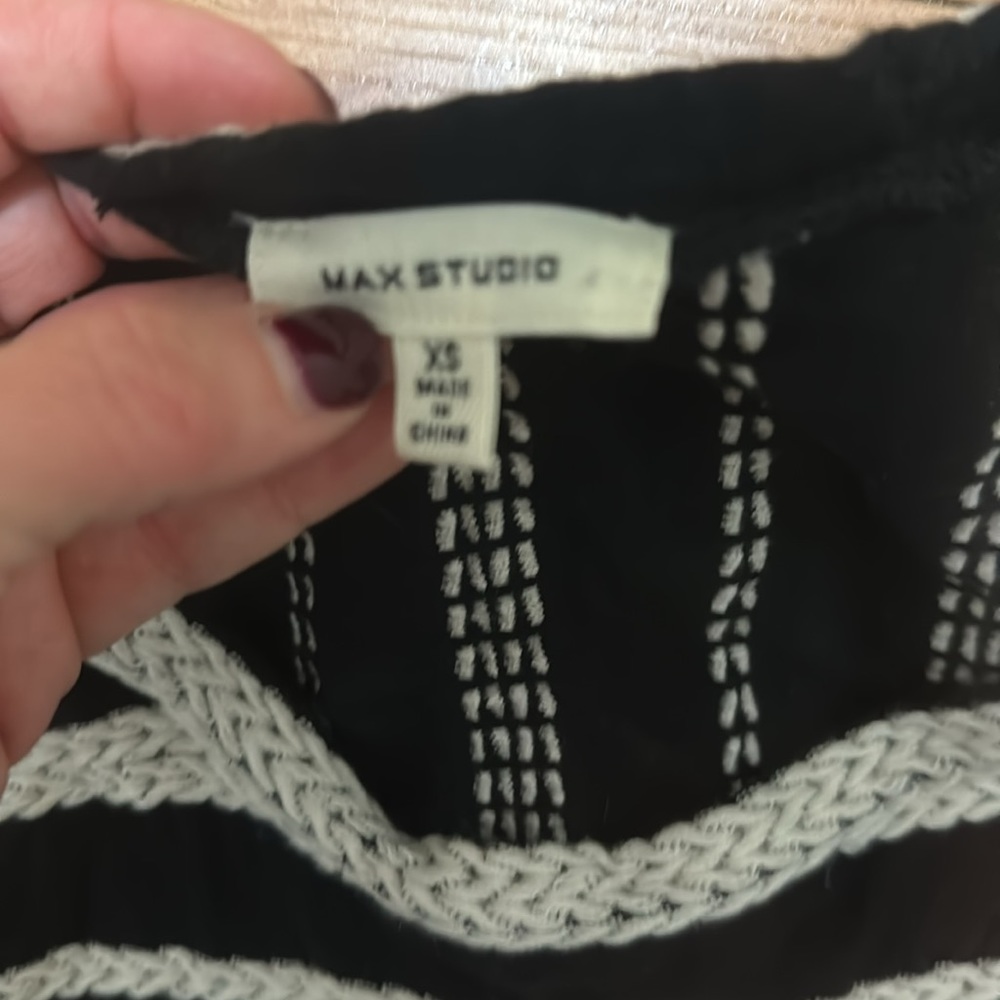 Max Studio dress - Picture 2 of 2